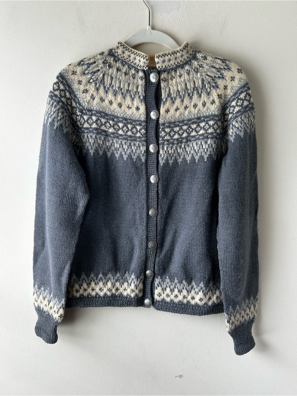 Vintage Handknit Wool Norwegian Nordic Fair Isle Cardigan Sweater Grey Cream M